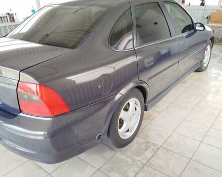 Фиолетовый Опель Вектра, объемом двигателя 2 л и пробегом 226 тыс. км за 2850 $, фото 5 на Automoto.ua