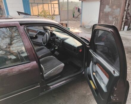 Фиолетовый Опель Вектра, объемом двигателя 2 л и пробегом 44 тыс. км за 1600 $, фото 5 на Automoto.ua