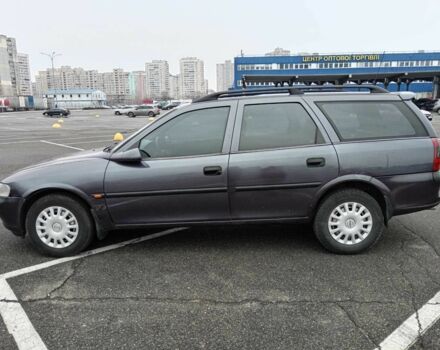 Фиолетовый Опель Вектра, объемом двигателя 2 л и пробегом 453 тыс. км за 2900 $, фото 20 на Automoto.ua