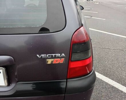 Фиолетовый Опель Вектра, объемом двигателя 2 л и пробегом 453 тыс. км за 2900 $, фото 8 на Automoto.ua