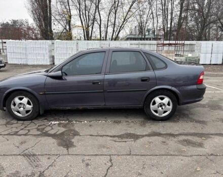 Фиолетовый Опель Вектра, объемом двигателя 1.6 л и пробегом 460 тыс. км за 2500 $, фото 1 на Automoto.ua