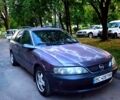 Фіолетовий Опель Вектра, об'ємом двигуна 1.6 л та пробігом 450 тис. км за 1000 $, фото 1 на Automoto.ua