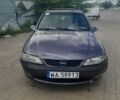 Фиолетовый Опель Вектра, объемом двигателя 1.8 л и пробегом 180 тыс. км за 1130 $, фото 1 на Automoto.ua