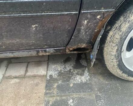 Опель Вектра 1990 в Львове на Automoto.ua Фиолетовый Опель Вектра, объемом двигателя 0 л и пробегом 189 тыс. км за 1300 $, фото 3 на Automoto.ua