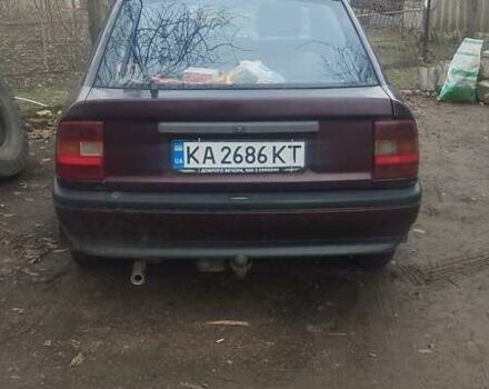 Фиолетовый Опель Вектра, объемом двигателя 2 л и пробегом 376 тыс. км за 1300 $, фото 4 на Automoto.ua