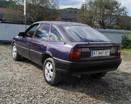 Фіолетовий Опель Вектра, об'ємом двигуна 2 л та пробігом 293 тис. км за 1450 $, фото 3 на Automoto.ua