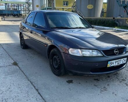 Фіолетовий Опель Вектра, об'ємом двигуна 1.6 л та пробігом 302 тис. км за 2200 $, фото 1 на Automoto.ua