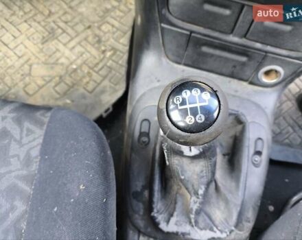 Фіолетовий Опель Вектра, об'ємом двигуна 1.6 л та пробігом 200 тис. км за 800 $, фото 2 на Automoto.ua