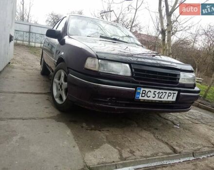 Фіолетовий Опель Вектра, об'ємом двигуна 1.8 л та пробігом 125 тис. км за 1100 $, фото 1 на Automoto.ua