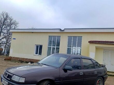 Опель Вектра 1991 в Малой Виске на Automoto.ua Фиолетовый Опель Вектра, объемом двигателя 1.8 л и пробегом 300 тыс. км за 1350 $, фото 1 на Automoto.ua