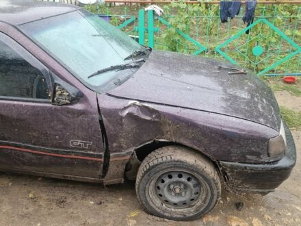 Опель Вектра 1992 в Березовке на Automoto.ua Фиолетовый Опель Вектра, объемом двигателя 2 л и пробегом 500 тыс. км за 900 $, фото 1 на Automoto.ua