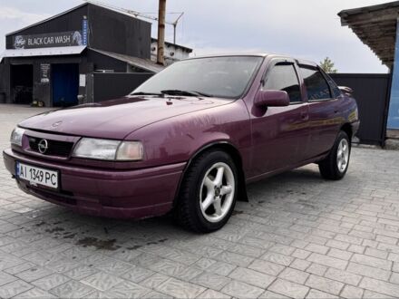 Опель Вектра 1992 в Вышгороде на Automoto.ua Фиолетовый Опель Вектра, объемом двигателя 1.6 л и пробегом 300 тыс. км за 2000 $, фото 1 на Automoto.ua