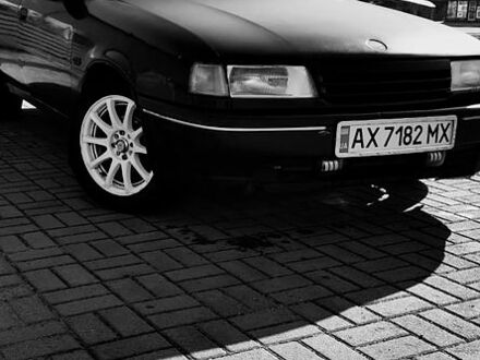 Опель Вектра 1992 у Дніпро (Дніпропетровську) на Automoto.ua Фіолетовий Опель Вектра, об'ємом двигуна 2 л та пробігом 300 тис. км за 1700 $, фото 1 на Automoto.ua