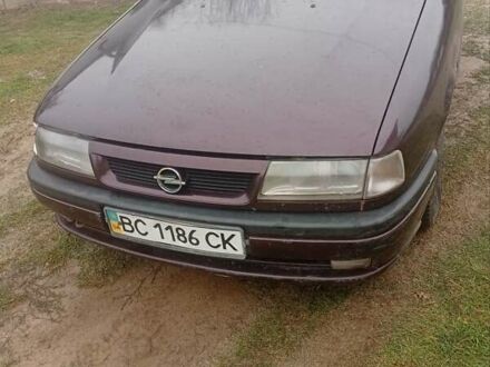 Фиолетовый Опель Вектра, объемом двигателя 1.6 л и пробегом 100 тыс. км за 1000 $, фото 1 на Automoto.ua