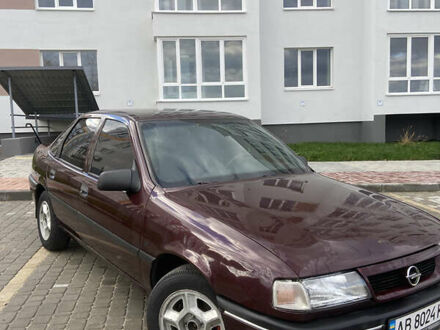 Фиолетовый Опель Вектра, объемом двигателя 1.8 л и пробегом 699 тыс. км за 2500 $, фото 1 на Automoto.ua