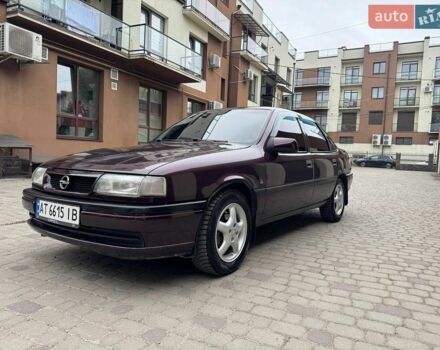 Фиолетовый Опель Вектра, объемом двигателя 2 л и пробегом 227 тыс. км за 1700 $, фото 1 на Automoto.ua