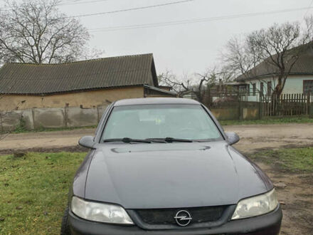Фиолетовый Опель Вектра, объемом двигателя 1.79 л и пробегом 300 тыс. км за 1350 $, фото 1 на Automoto.ua
