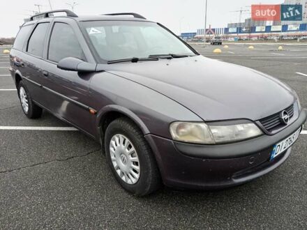 Опель Вектра 1996 в Киеве на Automoto.ua Фиолетовый Опель Вектра, объемом двигателя 2 л и пробегом 453 тыс. км за 2400 $, фото 1 на Automoto.ua