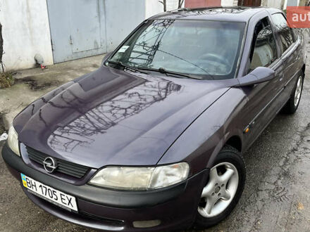 Фиолетовый Опель Вектра, объемом двигателя 1.8 л и пробегом 290 тыс. км за 2450 $, фото 1 на Automoto.ua