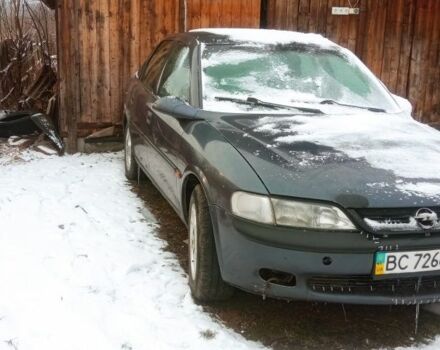Фиолетовый Опель Вектра, объемом двигателя 2 л и пробегом 455 тыс. км за 650 $, фото 1 на Automoto.ua
