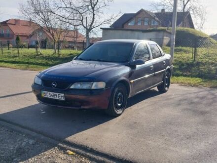 Опель Вектра 1996 у Калуше на Automoto.ua Фіолетовий Опель Вектра, об'ємом двигуна 1.8 л та пробігом 250 тис. км за 1450 $, фото 1 на Automoto.ua