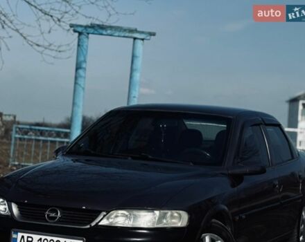 Фиолетовый Опель Вектра, объемом двигателя 1.8 л и пробегом 415 тыс. км за 3000 $, фото 1 на Automoto.ua