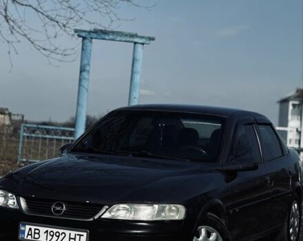 Фиолетовый Опель Вектра, объемом двигателя 1.8 л и пробегом 415 тыс. км за 3000 $, фото 1 на Automoto.ua