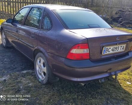 Фіолетовий Опель Вектра, об'ємом двигуна 1.6 л та пробігом 370 тис. км за 2000 $, фото 1 на Automoto.ua