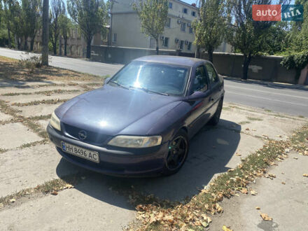 Опель Вектра 1997 в Одессе на Automoto.ua Фиолетовый Опель Вектра, объемом двигателя 1.6 л и пробегом 300 тыс. км за 2100 $, фото 1 на Automoto.ua
