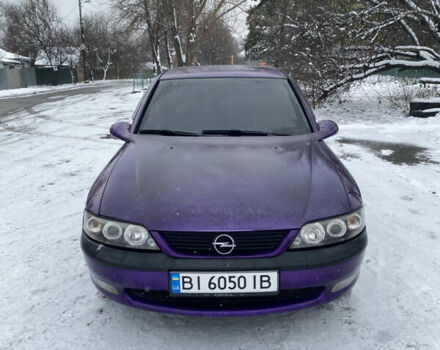 Фиолетовый Опель Вектра, объемом двигателя 2.5 л и пробегом 464 тыс. км за 2500 $, фото 1 на Automoto.ua