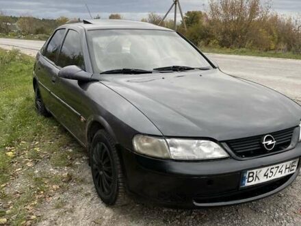 Фиолетовый Опель Вектра, объемом двигателя 1.6 л и пробегом 358 тыс. км за 1600 $, фото 1 на Automoto.ua