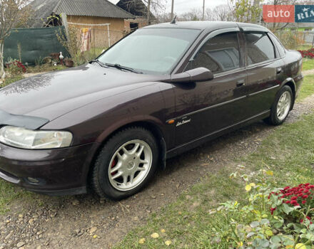 Фиолетовый Опель Вектра, объемом двигателя 1.6 л и пробегом 65 тыс. км за 3200 $, фото 1 на Automoto.ua