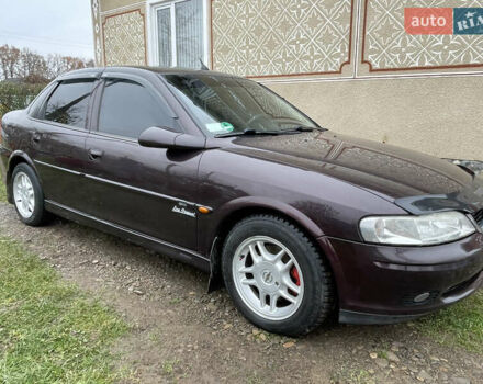 Фиолетовый Опель Вектра, объемом двигателя 1.6 л и пробегом 65 тыс. км за 2800 $, фото 1 на Automoto.ua