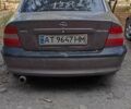 Коричневый Опель Вектра, объемом двигателя 2 л и пробегом 200 тыс. км за 1700 $, фото 3 на Automoto.ua