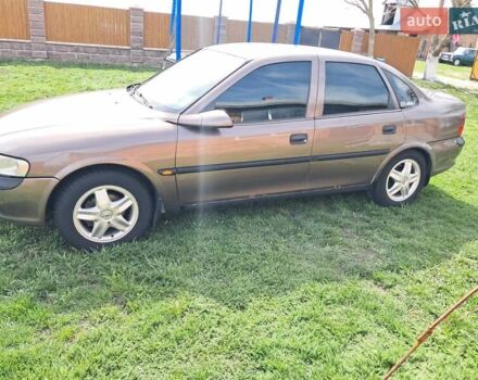 Коричневый Опель Вектра, объемом двигателя 1.8 л и пробегом 456 тыс. км за 2550 $, фото 1 на Automoto.ua