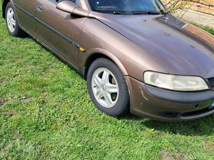 Коричневый Опель Вектра, объемом двигателя 1.8 л и пробегом 456 тыс. км за 2550 $, фото 1 на Automoto.ua