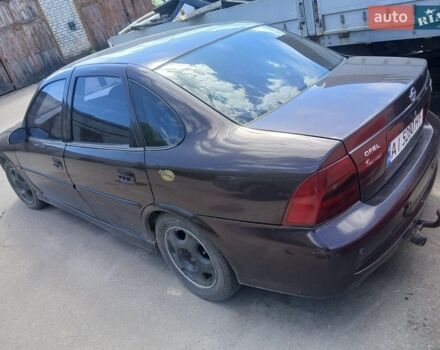 Коричневый Опель Вектра, объемом двигателя 2.2 л и пробегом 200 тыс. км за 1000 $, фото 1 на Automoto.ua