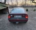 Красный Опель Вектра, объемом двигателя 1.6 л и пробегом 198 тыс. км за 1100 $, фото 1 на Automoto.ua