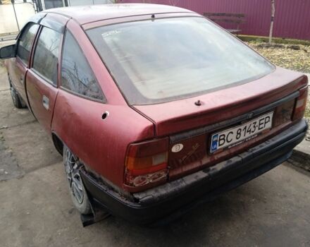 Красный Опель Вектра, объемом двигателя 2 л и пробегом 215 тыс. км за 380 $, фото 2 на Automoto.ua