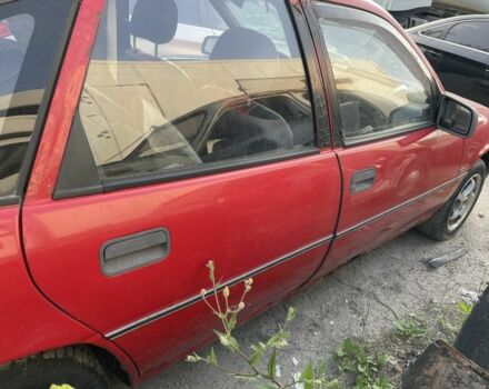 Червоний Опель Вектра, об'ємом двигуна 2 л та пробігом 100 тис. км за 483 $, фото 3 на Automoto.ua