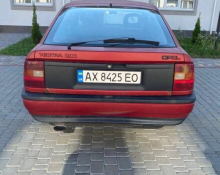 Красный Опель Вектра, объемом двигателя 2 л и пробегом 370 тыс. км за 2000 $, фото 1 на Automoto.ua