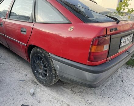 Червоний Опель Вектра, об'ємом двигуна 2 л та пробігом 100 тис. км за 483 $, фото 6 на Automoto.ua