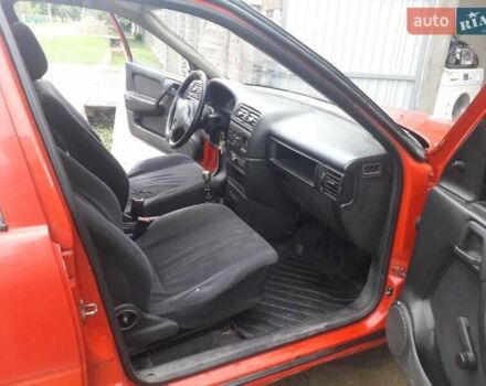 Опель Вектра 1991 в Черновцах на Automoto.ua Красный Опель Вектра, объемом двигателя 1.8 л и пробегом 427 тыс. км за 1500 $, фото 7 на Automoto.ua