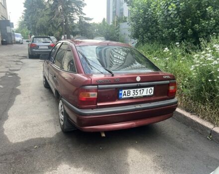 Опель Вектра 1994 у Могилев-Подольском на Automoto.ua Червоний Опель Вектра, об'ємом двигуна 2 л та пробігом 300 тис. км за 1200 $, фото 2 на Automoto.ua