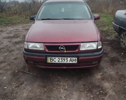 Красный Опель Вектра, объемом двигателя 1.6 л и пробегом 3 тыс. км за 850 $, фото 1 на Automoto.ua