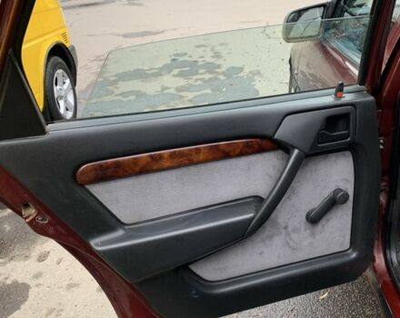 Красный Опель Вектра, объемом двигателя 1.8 л и пробегом 300 тыс. км за 1500 $, фото 10 на Automoto.ua