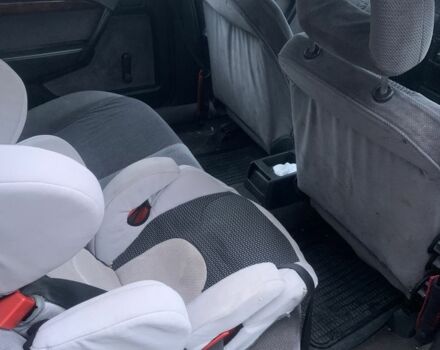 Красный Опель Вектра, объемом двигателя 1.8 л и пробегом 300 тыс. км за 1500 $, фото 22 на Automoto.ua