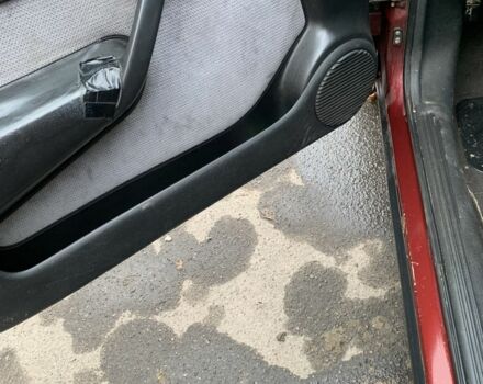 Красный Опель Вектра, объемом двигателя 1.8 л и пробегом 300 тыс. км за 1500 $, фото 14 на Automoto.ua