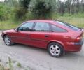 Червоний Опель Вектра, об'ємом двигуна 1.8 л та пробігом 390 тис. км за 850 $, фото 2 на Automoto.ua