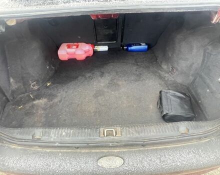 Червоний Опель Вектра, об'ємом двигуна 2.5 л та пробігом 300 тис. км за 2364 $, фото 6 на Automoto.ua